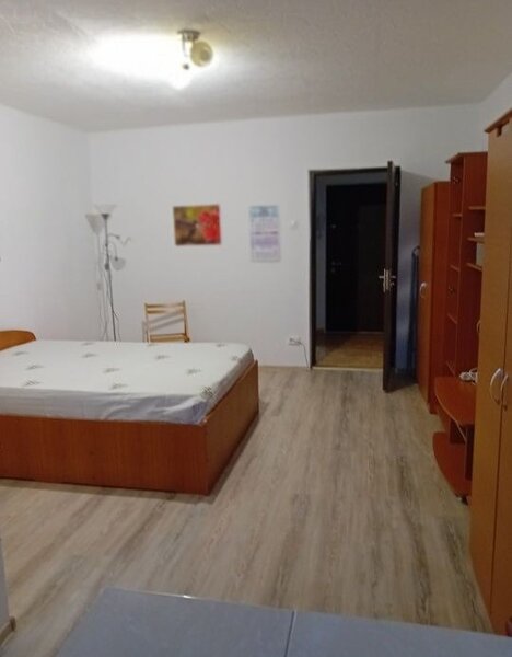 Giurgiului, Piata Progresul, 12 minute metrou Eroii Revolutiei